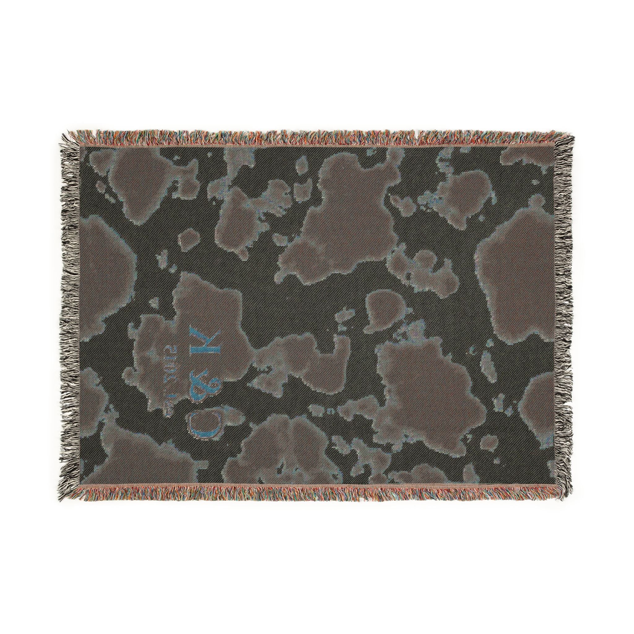 Cowhide Pattern Woven Blanket — Rustic Western Throw for Living Room & Cabin