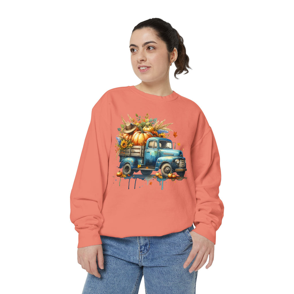 Fall Vintage Truck Sweatshirt – Pumpkin Harvest Graphic Crewneck