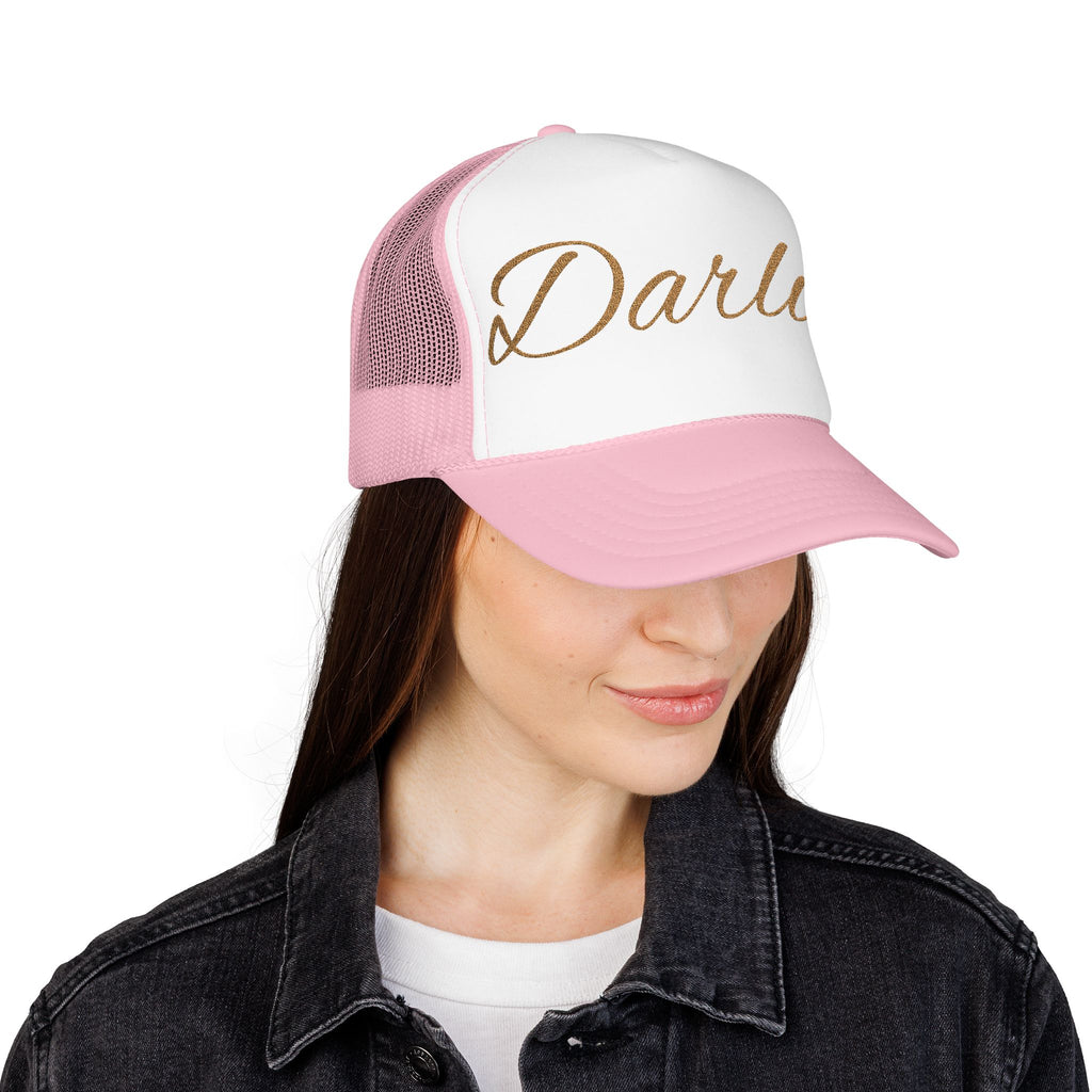 Darlin' Glitter Script Trucker Hat — Women's Casual Mesh Cap