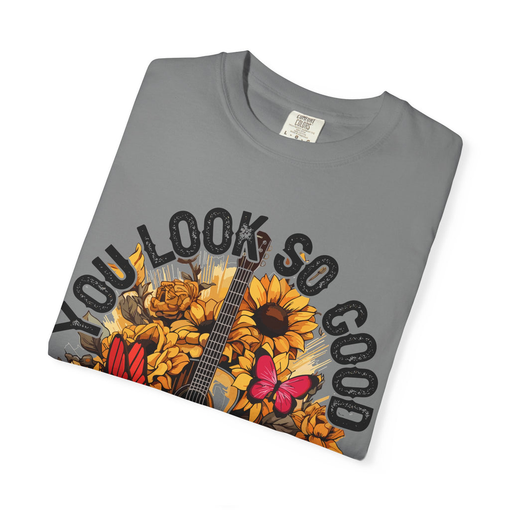 You Look So Good I'm In Love Guitar Floral T-Shirt