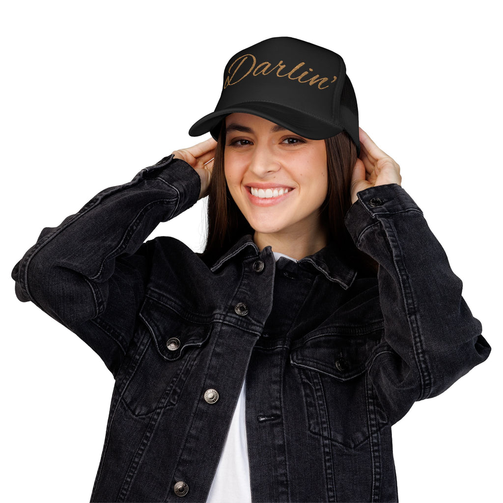 Darlin' Glitter Script Trucker Hat — Women's Casual Mesh Cap