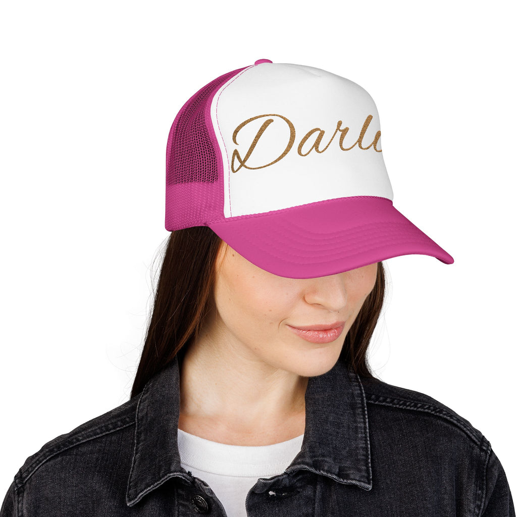 Darlin' Glitter Script Trucker Hat — Women's Casual Mesh Cap