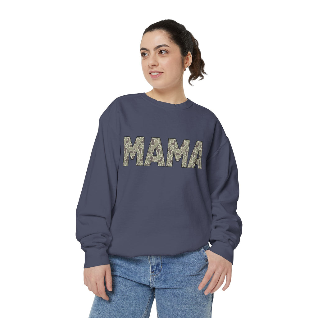 Mama Camo Sweatshirt — Cozy Mom Crewneck with Floral Pattern "MAMA"
