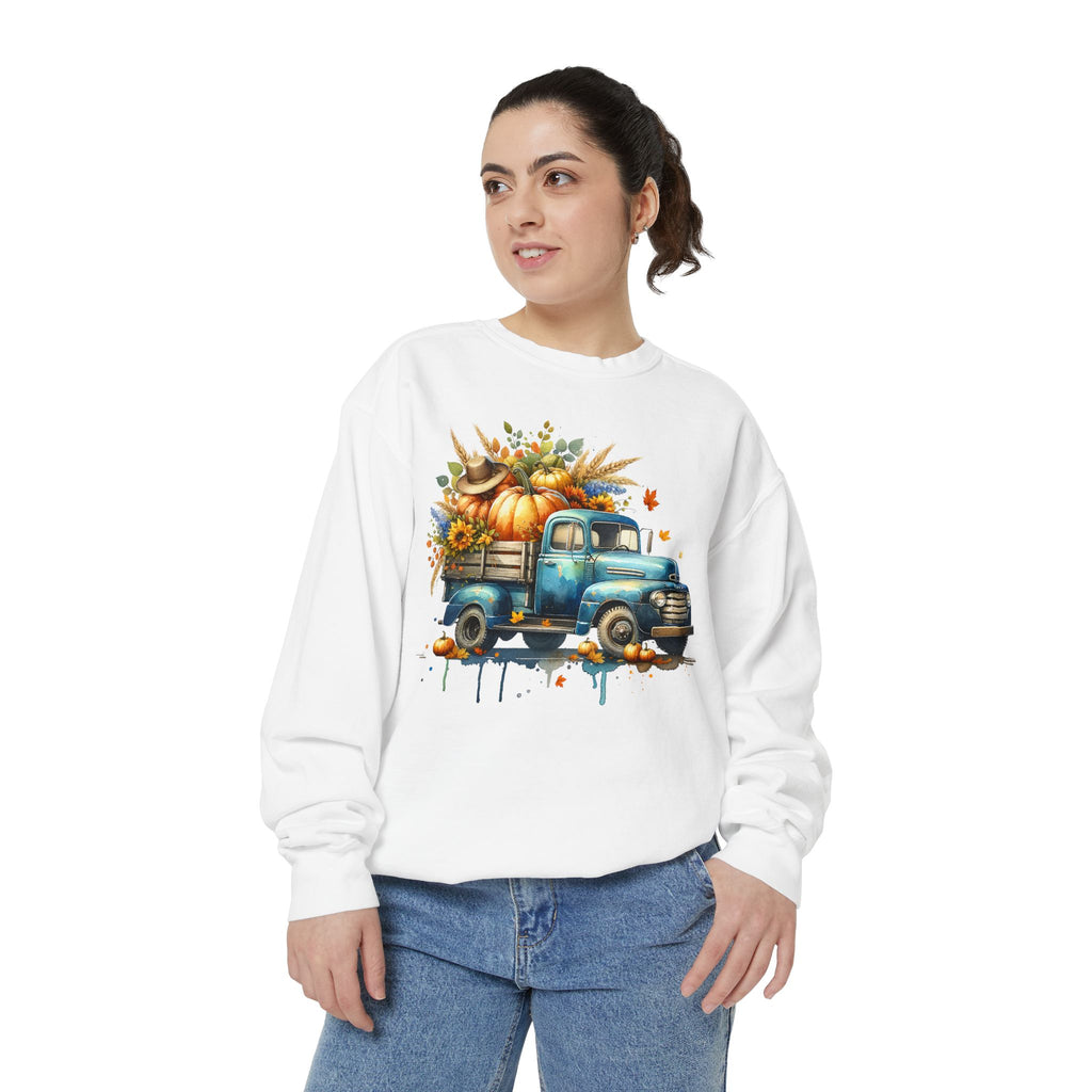 Fall Vintage Truck Sweatshirt – Pumpkin Harvest Graphic Crewneck